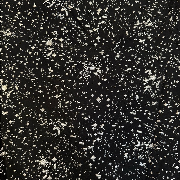 Nike Women's Short Sleeve Black and White crop top - Picture 5 of 6